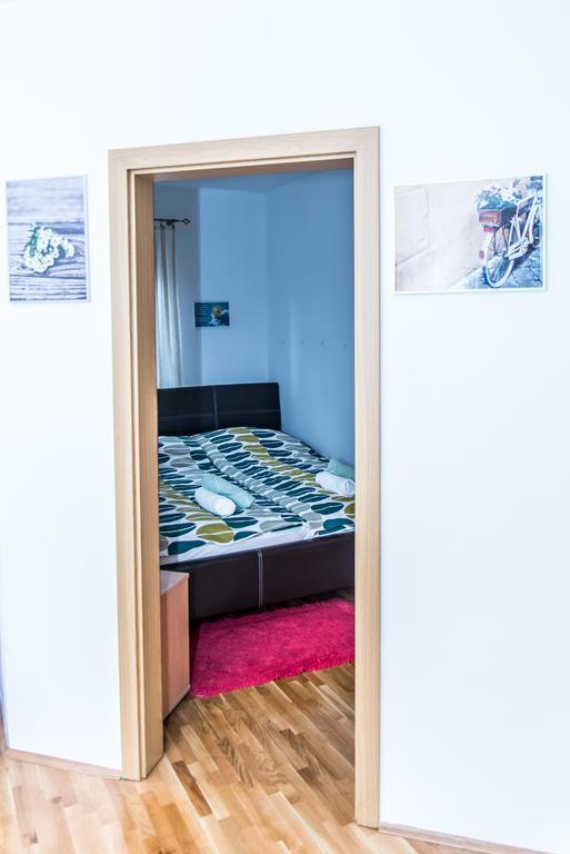 Apartment Flores Osijek Eksteriør billede