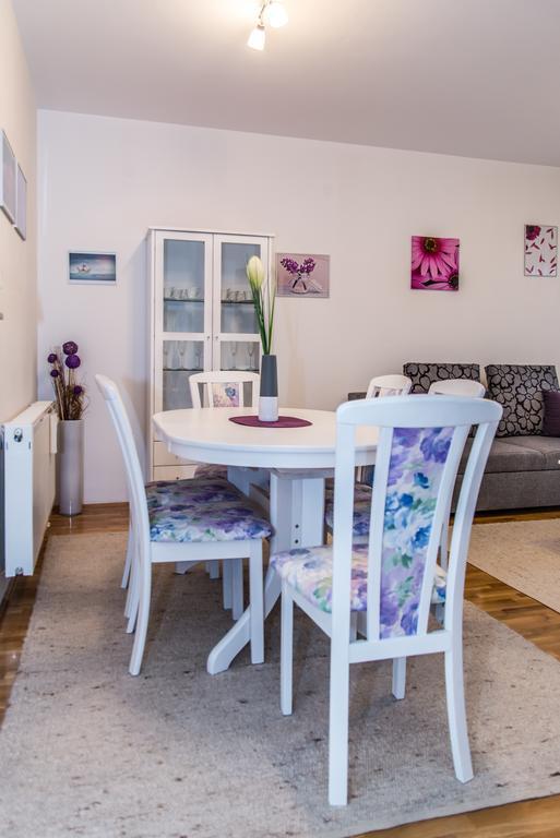 Apartment Flores Osijek Eksteriør billede