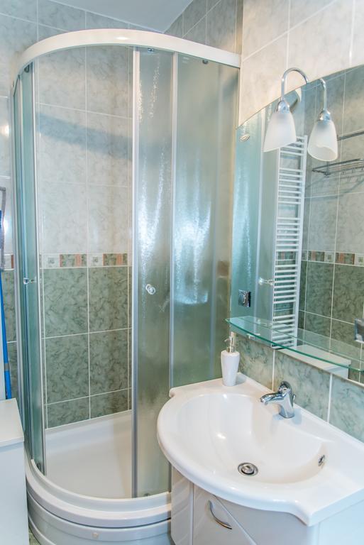 Apartment Flores Osijek Eksteriør billede