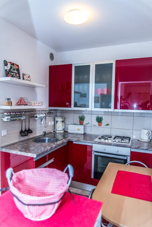 Apartment Flores Osijek Eksteriør billede